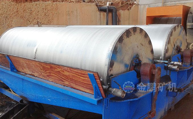 濕式弱磁場(chǎng)永磁筒式磁選機(jī)